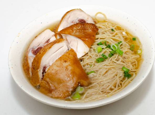 165. Soy Chicken with Noodle in Soup 玫瑰油雞湯麺